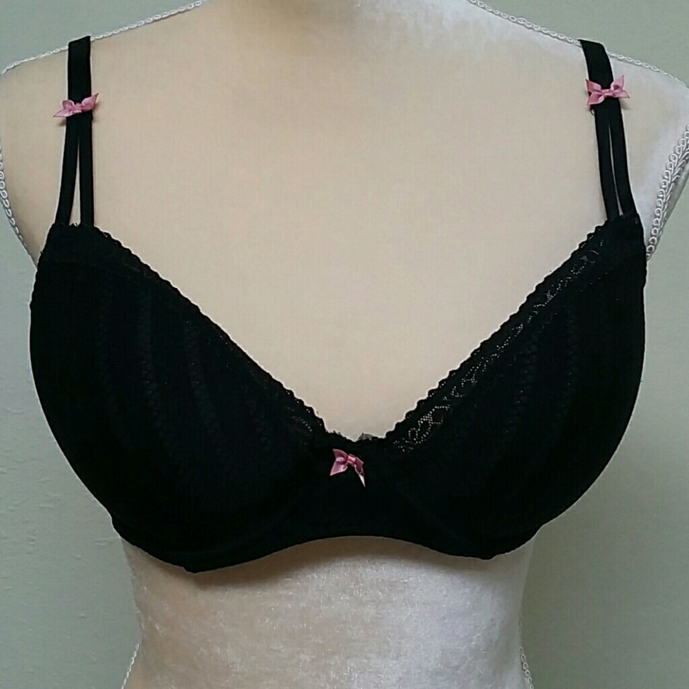 Betsey Johnson bra
